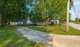 780 Minerva St, Amherst, OH 44001