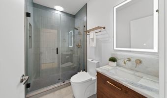 34 Howard Ave, Branford, CT 06405