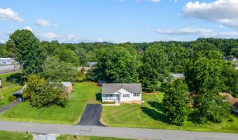 145 Pine St, Appomattox, VA 24522