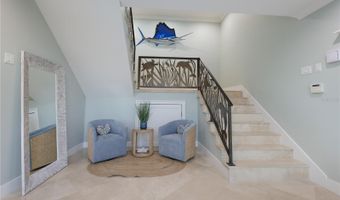 313 HAMMOCK Cir, Anna Maria, FL 34216