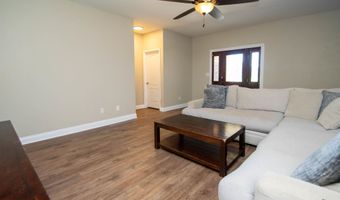 405 Woodburn Ln, Berwick, LA 70342