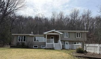 7422 Loy Rd, Arena, WI 53503