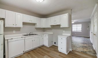 100 Woodstone 12, Athens, GA 30605