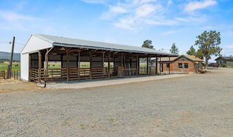 7122 E Langell Valley Rd, Bonanza, OR 97623