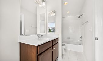 24823 BARRINGTON GROVE Ct, Aldie, VA 20105