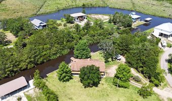 15 Wisteria Ct, Bay St. Louis, MS 39520