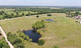 568 Woodford Rd, Ardmore, OK 73401