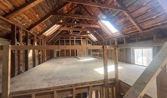 18 New St, Albany, VT 05820