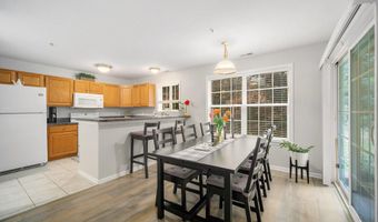 2765 Barclay Way, Ann Arbor, MI 48105