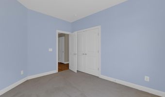 42706 CHISHOLM, Ashburn, VA 20148
