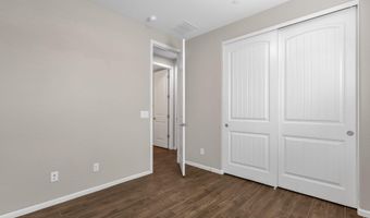 2477 W MARKET Pl 34, Chandler, AZ 85248