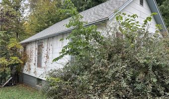 609 R St, Atchison, KS 66002