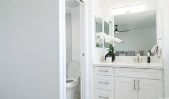 98-501 Koauka Loop A1006, Aiea, HI 96701