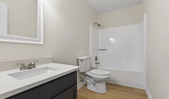 545 Roberts Rd, Athens, GA 30606