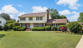 107 Forestdale Dr, Boiling Springs, SC 29316