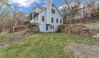731 E 1100 Rd, Baldwin City, KS 66006