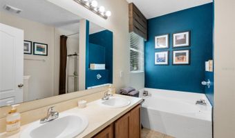 629 MARY PAULA Dr, Apopka, FL 32712