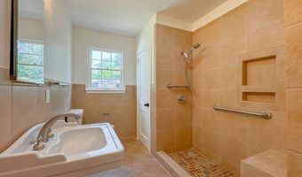 1107 Pine St, Bainbridge, GA 39819
