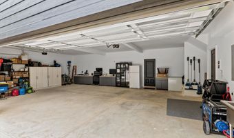 1008 Folly Run Dr, Lincolnton, GA 30817