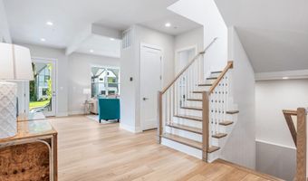 6908 GREYSWOOD Rd, Bethesda, MD 20817