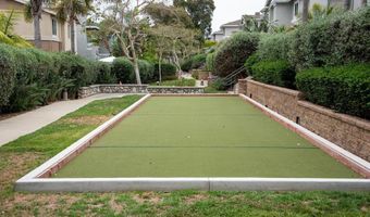 6933 Catamaran Dr, Carlsbad, CA 92011