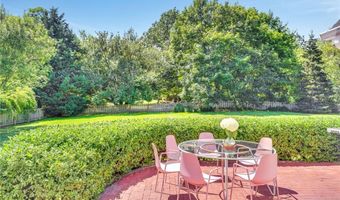 23 King Tom Dr, Charlestown, RI 02813