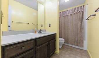 12935 Robinwood St NE, Alliance, OH 44601