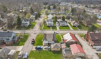 2144 Ridgewood Ave, Alliance, OH 44601