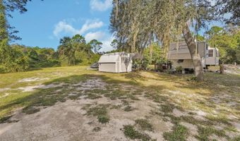 55315 5TH St, Astor, FL 32102