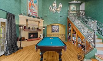 5920 Colodny Dr, Agoura Hills, CA 91301