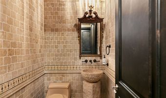 33 Promontory Ridge Dr, Las Vegas, NV 89135