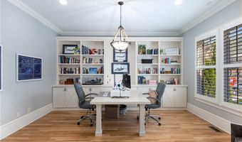 5176 Creek Walk Cir, Peachtree Corners, GA 30092