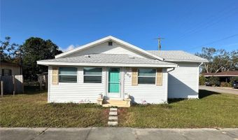 402 PINE St, Auburndale, FL 33823