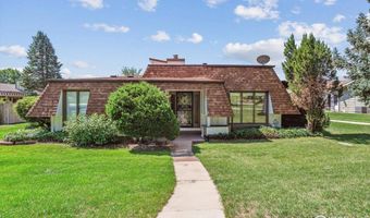 46 Douglas Dr S, Broomfield, CO 80020