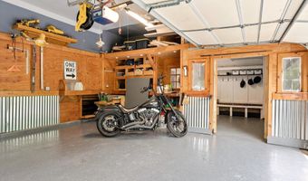 6 SLEEPY HOLLOW Ct, Allentown, NJ 08501