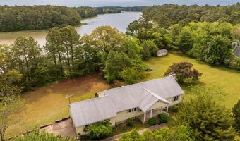 24324 ADAMS HILL Dr, Accomac, VA 23301