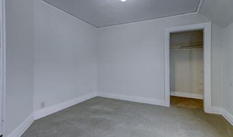 1208 N SUPERIOR St, Appleton, WI 54911