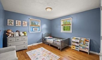 38 County St, Blackstone, MA 01504