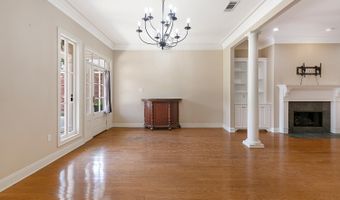 5326 Trents Pl, Baton Rouge, LA 70817