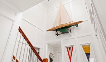 19 Defenders Row 19, Newport, RI 02840