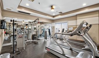 4850 EISENHOWER Ave 202, Alexandria, VA 22304