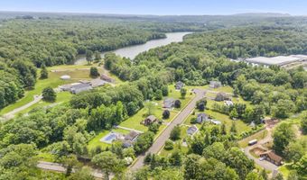 1199 Cornerstone Ct, Cheshire, CT 06410