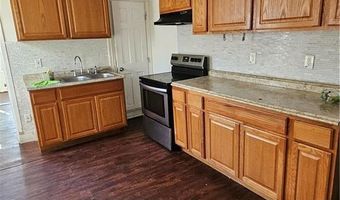 30 N 2nd St #2, Allentown, PA 18101