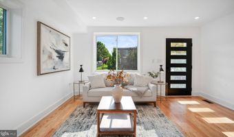 7521 9TH St NW, Washington, DC 20012