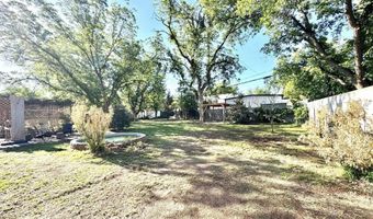 1305 S Country Club Cir, Carlsbad, NM 88220