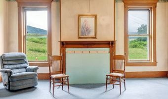 3789 Spring Valley Rd, Alderson, WV 24910