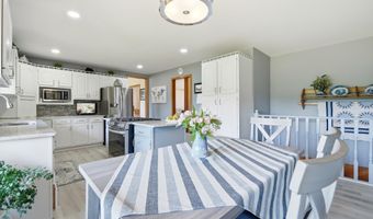 6095 E Division Rd, Angola, IN 46703