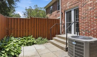 2410 S WALTER REED Dr 2, Arlington, VA 22206