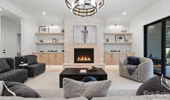 1412 Lyon Ct, Charlotte, NC 28205