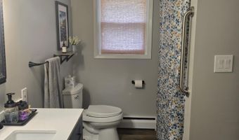 241 N Lawn St, Alpena, MI 49707